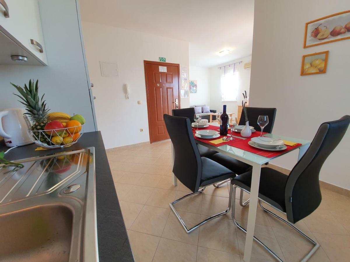 Apartment Tihana Trogir Zewnętrze zdjęcie