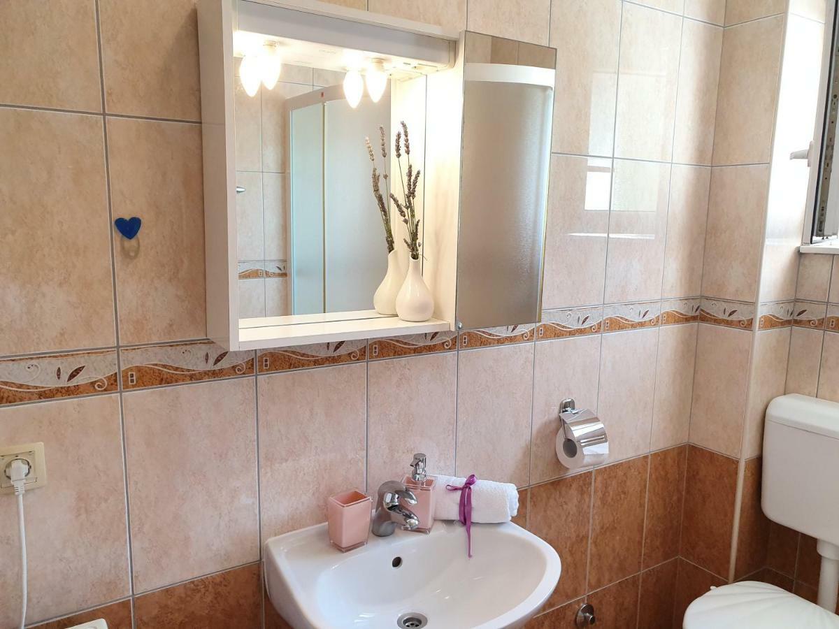 Apartment Tihana Trogir Zewnętrze zdjęcie
